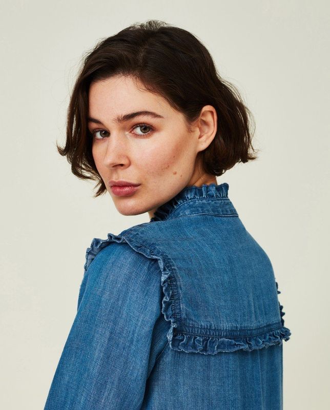 JORDAN LYOCELL RUFFLE BLOUSE